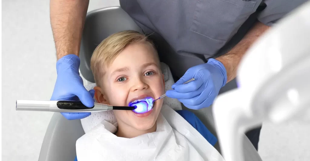 Fluoride Treatments Hero - Kid Grins